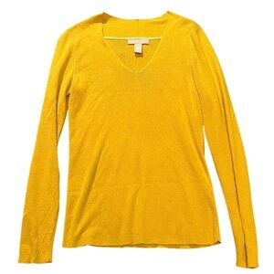 980-Banana Republic Yellow V-neck long sleeve top #yellowtop #silk